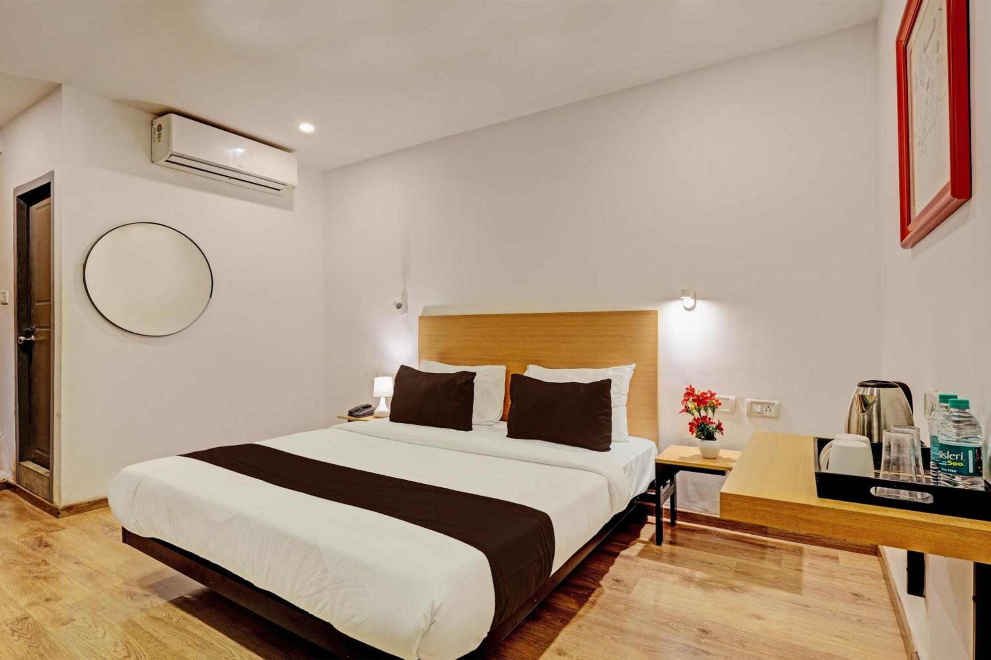 Hotel Qubic Near Igi Delhi Airport New Delhi Exterior photo